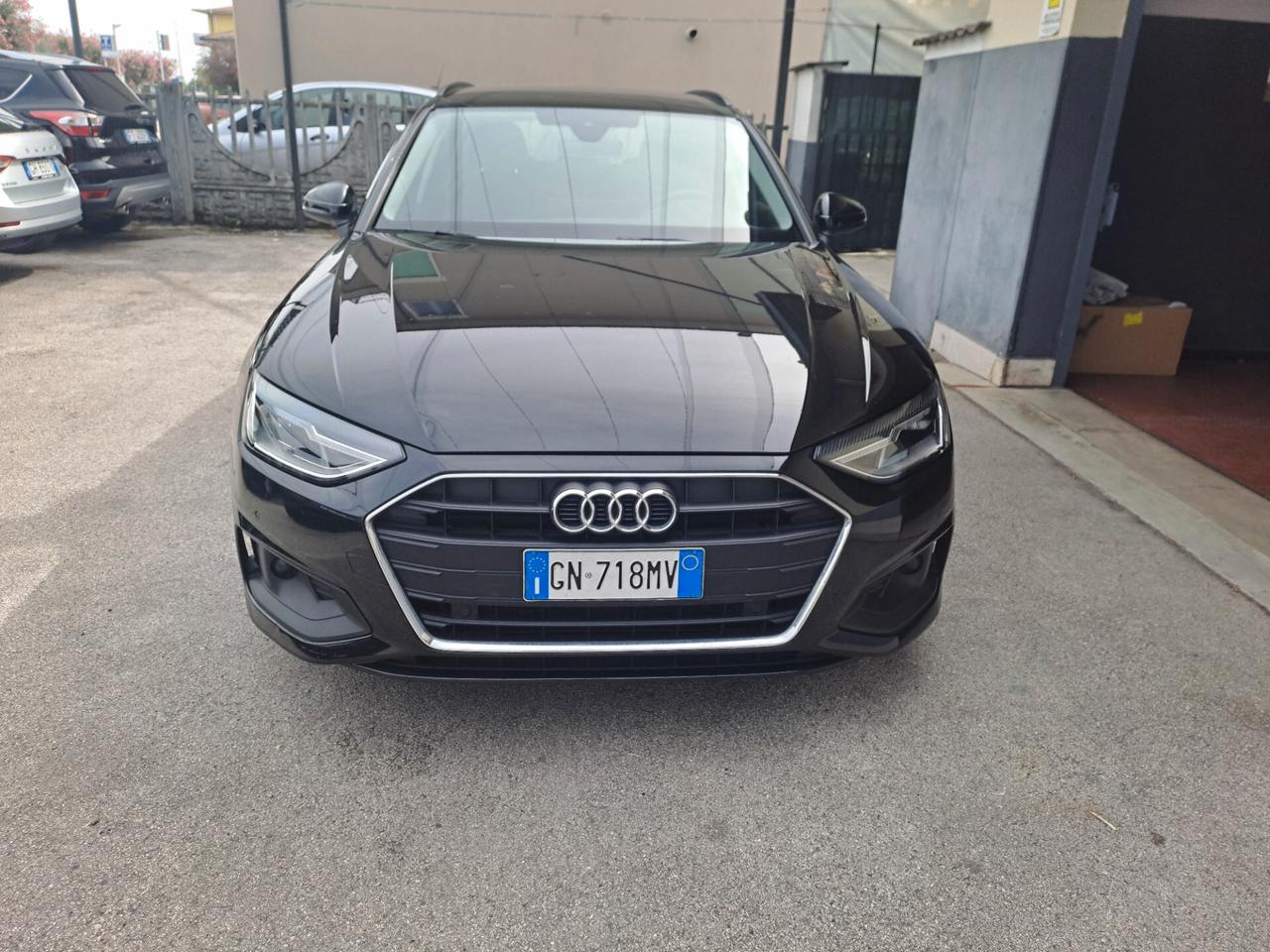 Audi A4 Avant 35 2.0 TDI 163CV mhev S-tronic