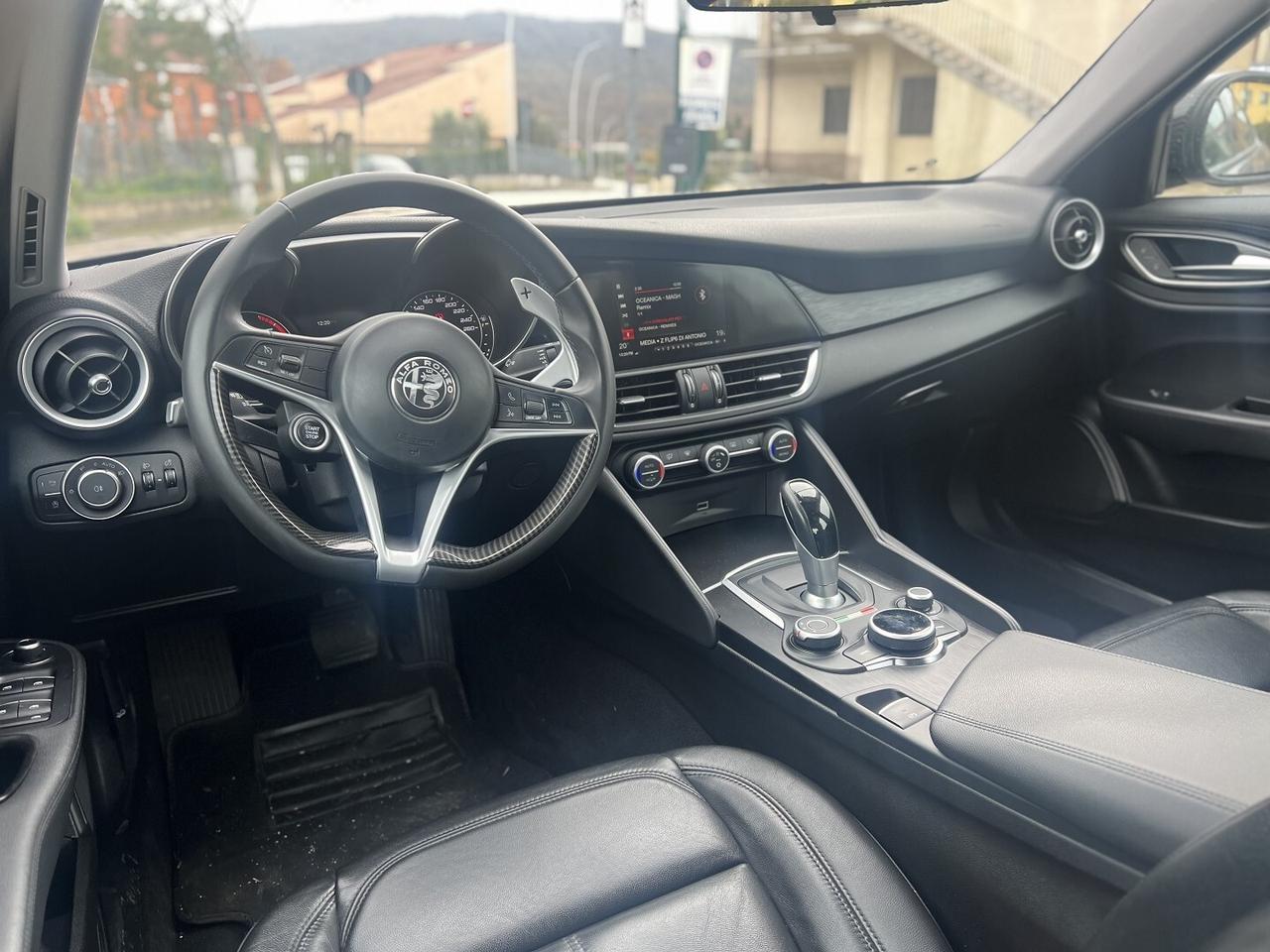 ALFA ROMEO GIULIA DIESEL 2.2 jtdm NAVI PELLE