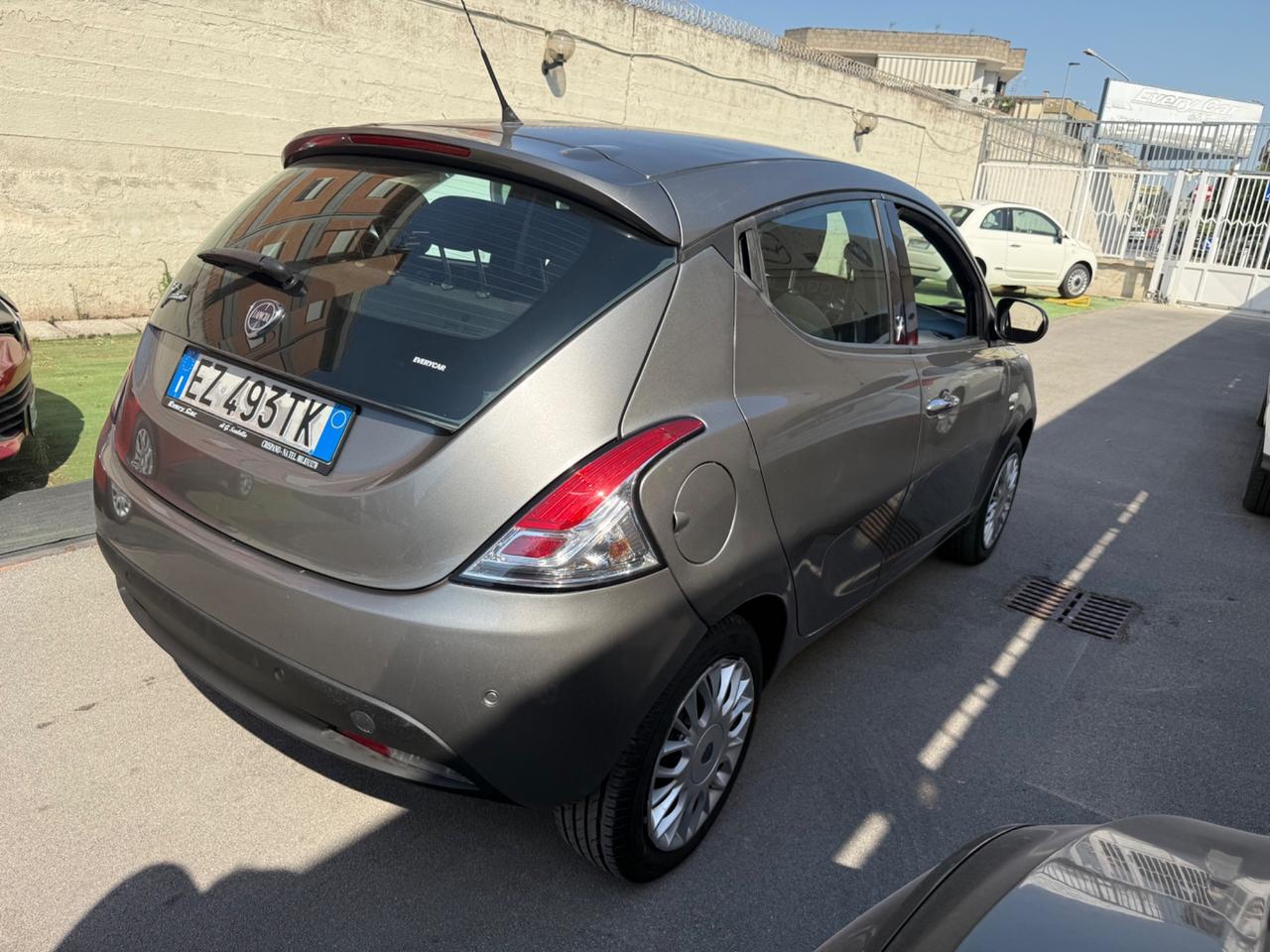 Lancia Ypsilon 1.3MJT 95CV - 2015
