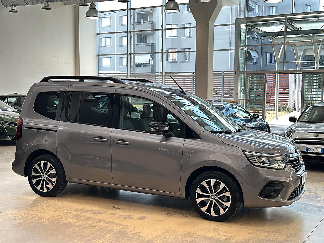 RENAULT Kangoo 1.5 Blue dci 115cv Techno EDC - 17"-Camera-Carplay-Navi