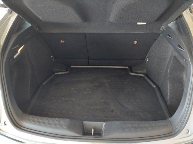 TOYOTA C-HR 1.8 Hybrid E-CVT