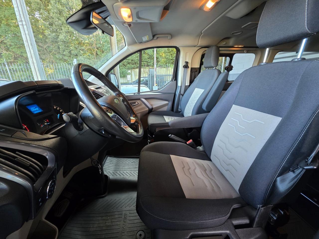 Ford Tourneo Custom 310 2.0 TDCi 170CV aut. PL Titanium