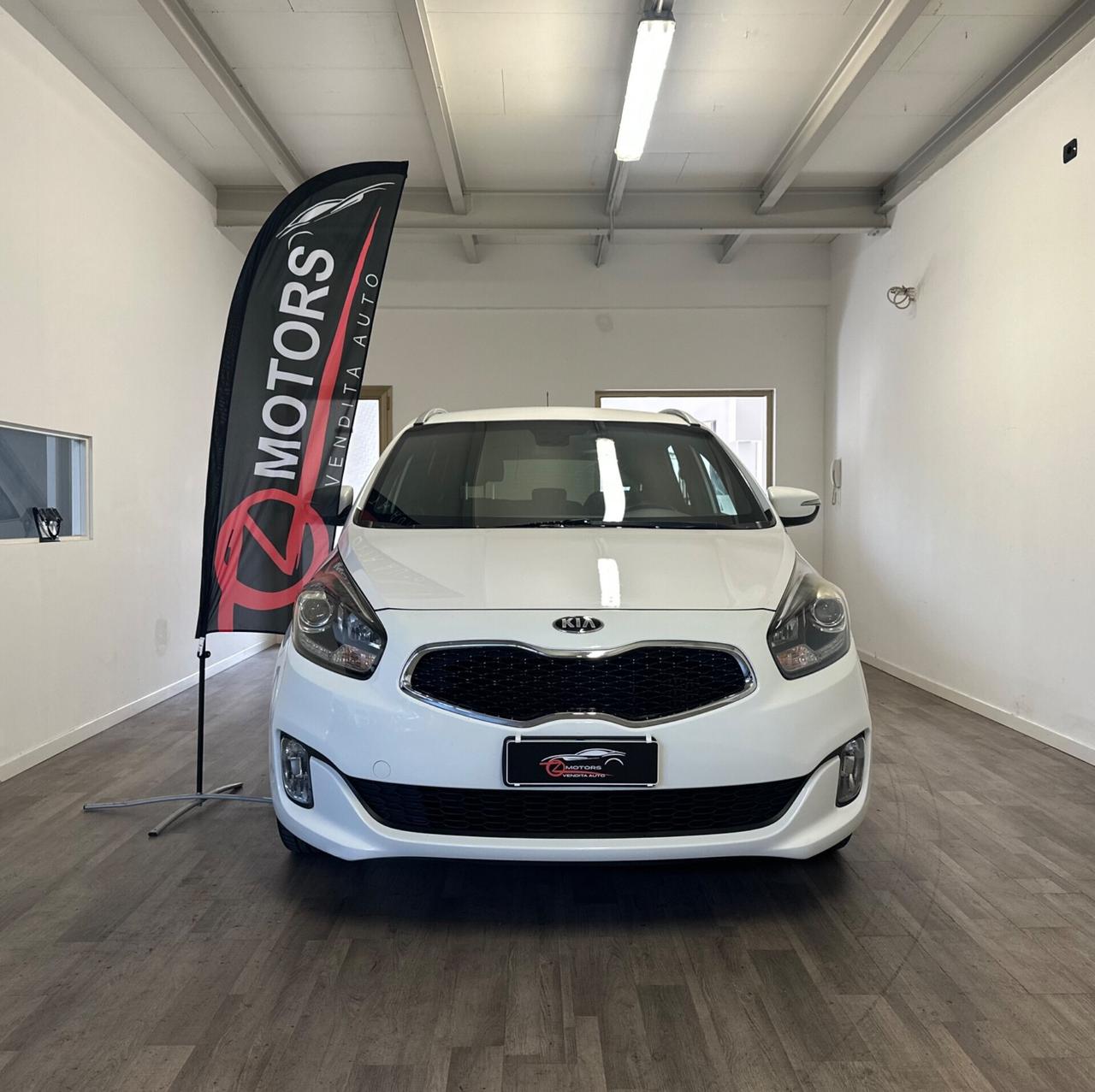 Kia Carens 1.7 CRDi 115 CV Class 7 POSTI GANCIO TRAINO