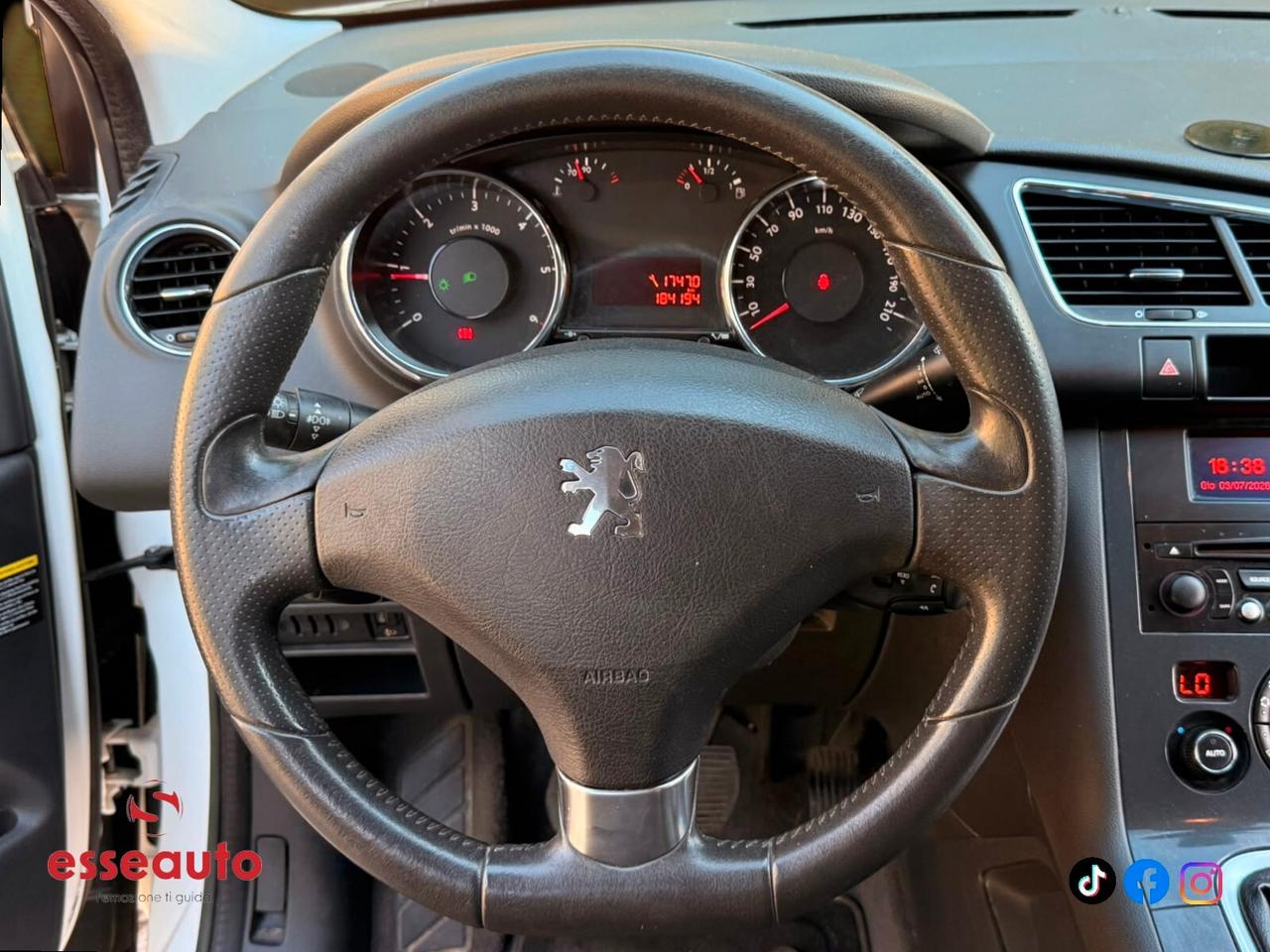 Peugeot 3008 1.6 HDi 115CV Business