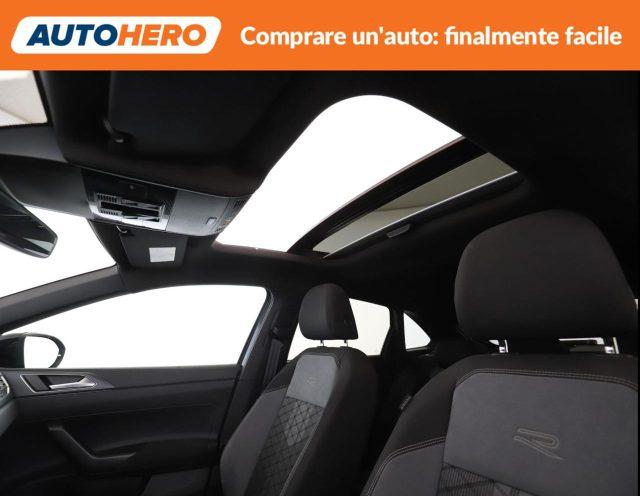VOLKSWAGEN Taigo 1.0 TSI 110 CV R-Line