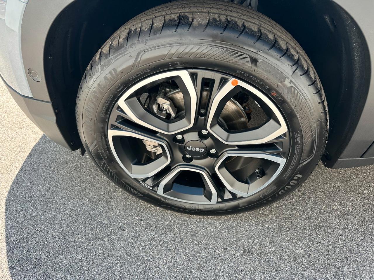 Jeep Avenger 1.2 turbo e-hybrid mhev Summit fwd 110cv edct6