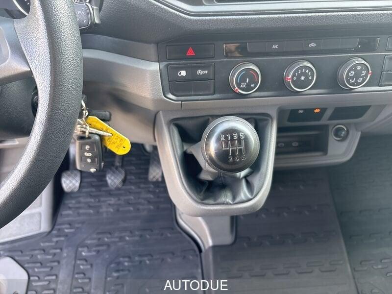 Volkswagen Crafter CREAFTER 30 2.0 TDI 140 CV L3H3 FURGONE