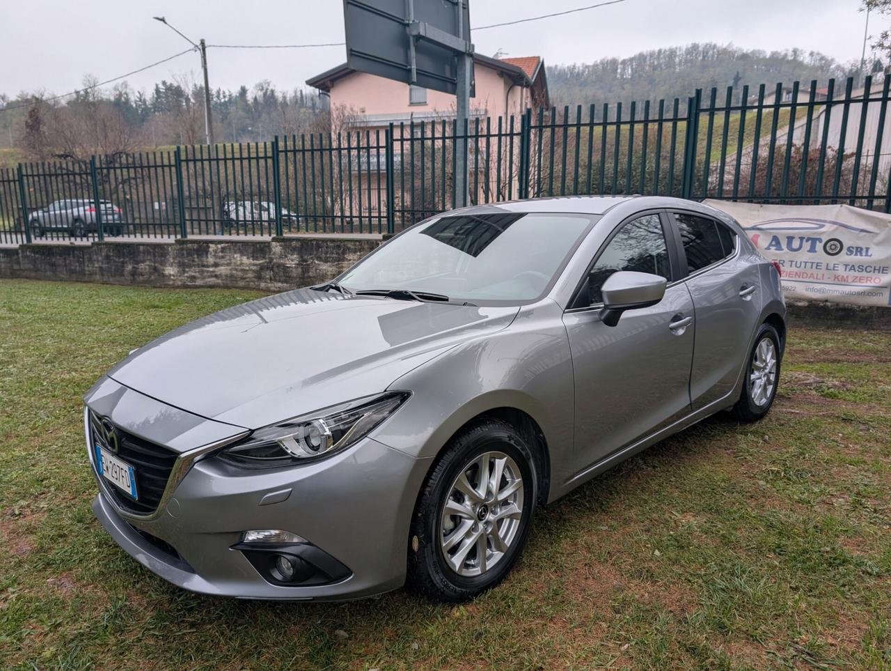 Mazda 3 Mazda3 1.5 Skyactiv-G Evolve Unico Propr TAGL. CERT.