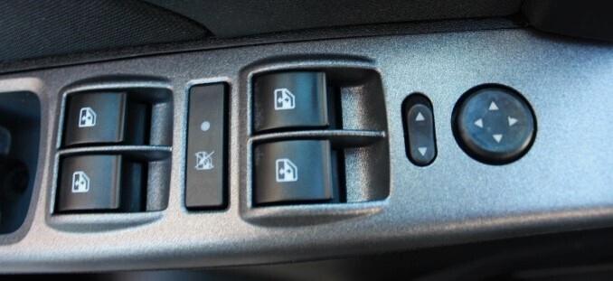Lancia MUSA 1.4 8V Ecochic (GPL) SILVER ESTERNO PERFETTO INTERNO COME NUOVA