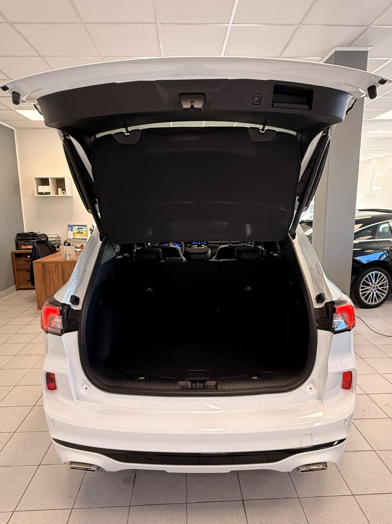 Ford Kuga 2.5 full hybrid ST-Line 190cv TETTO