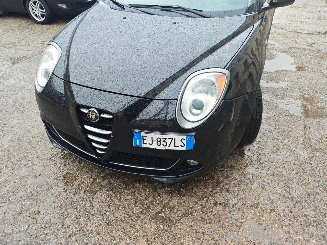 Alfa Romeo MiTo 1.4 105 CV M.air S&S Distinctive Sport Pack