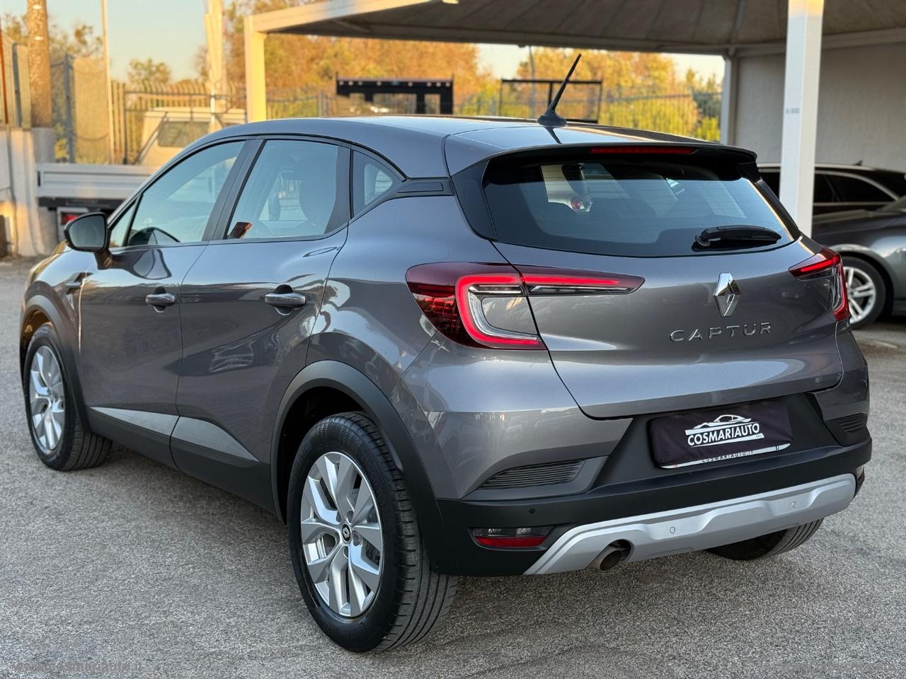 RENAULT Captur TCe 12V 100 CV GPL Life