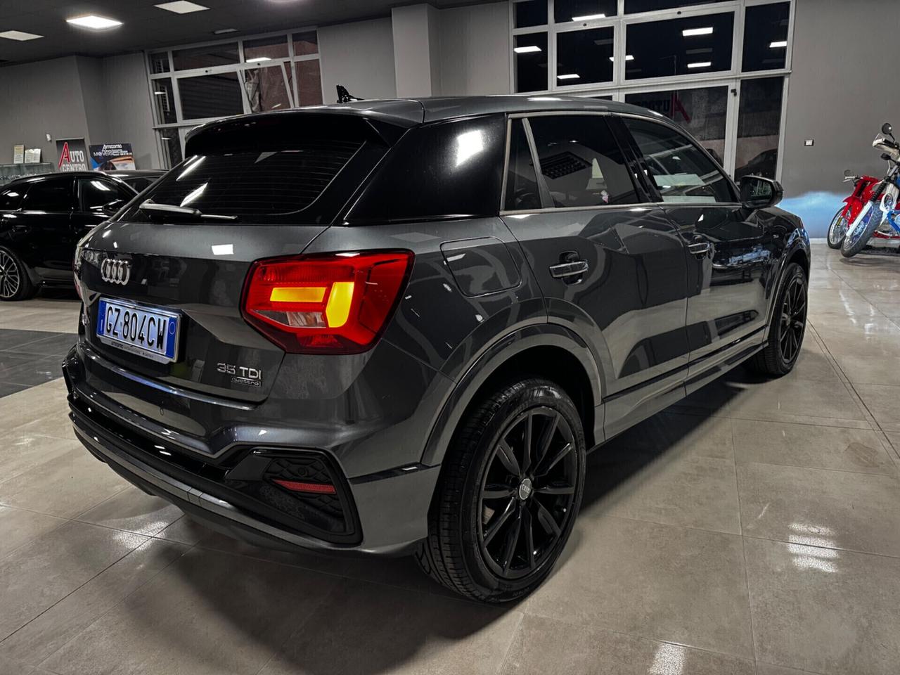 AUDI Q2 2.0 TDI QUATTRO SLINE STRONIC ID BLACK