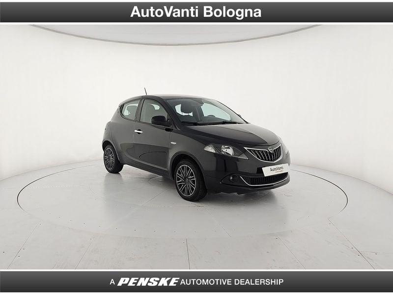 Lancia Ypsilon 1.2 69 CV 5 porte GPL Ecochic Silver