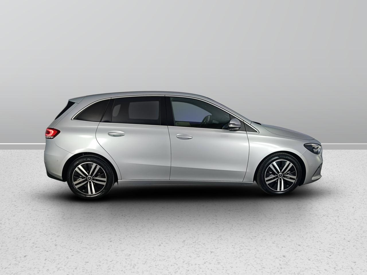 Mercedes-Benz Classe B - W247 2018 - B 180 d Sport Plus auto