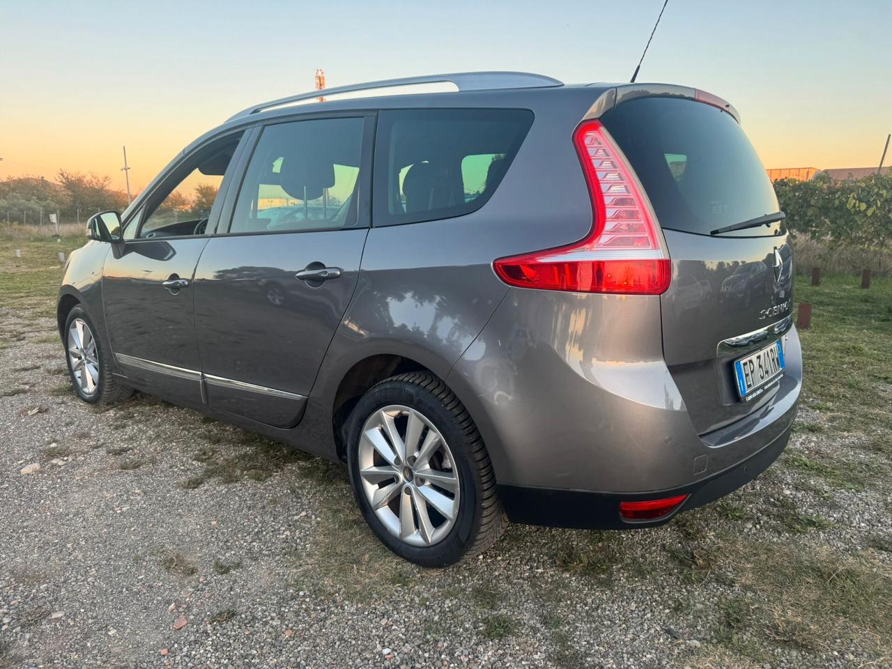 Renault Scenic XMod 1.6 dCi 7 POSTI del 2012