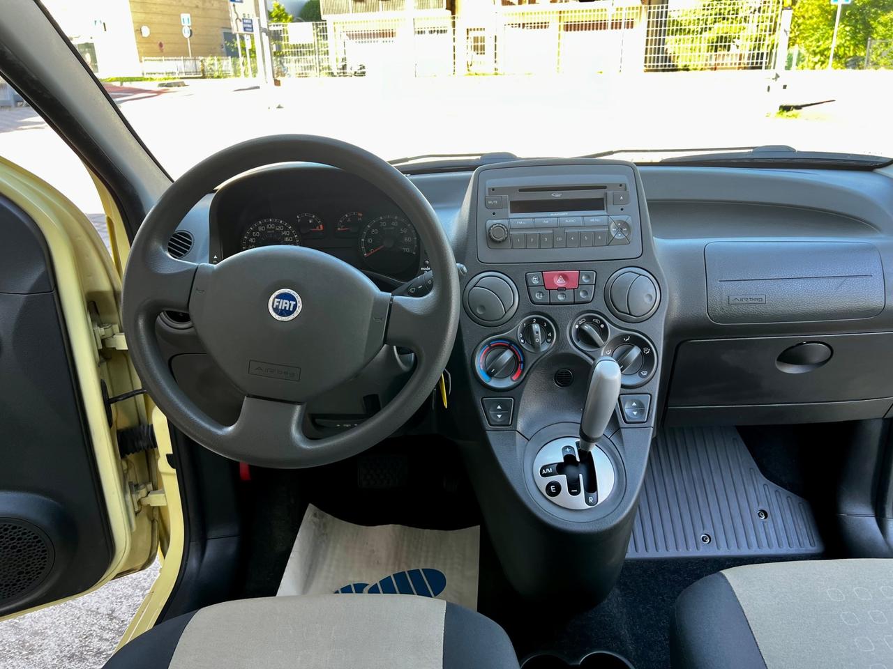 Fiat Panda 1.2 cambio automatico 64.000km