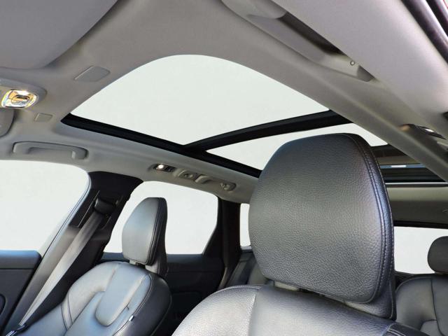 VOLVO XC60 B5 (d) AWD Geartronic Inscription
