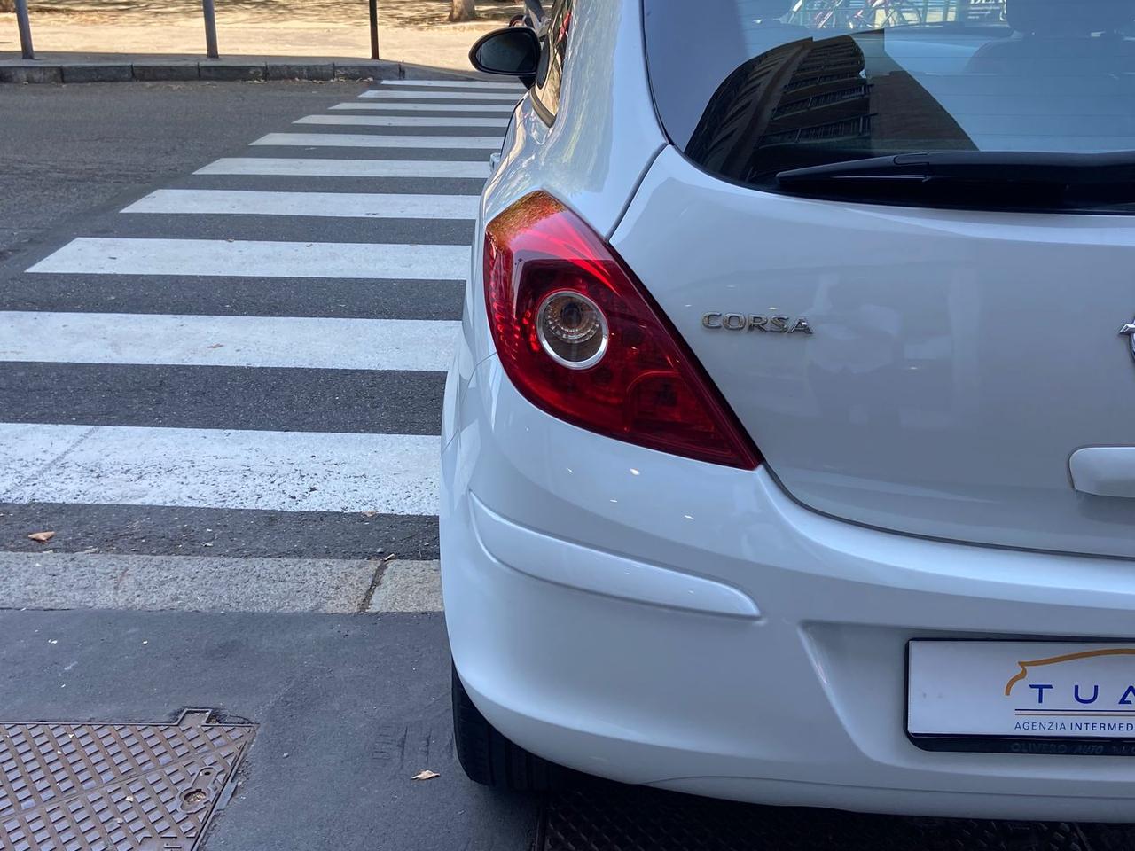 Opel Corsa Edition 1.2 Eco FLEX #11856