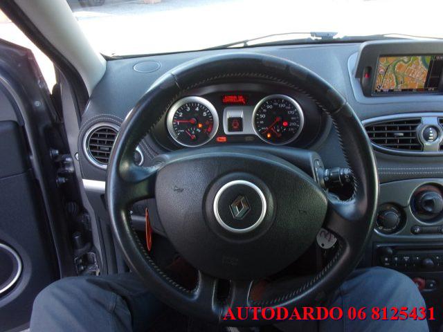 RENAULT Clio 1.2 16V TCE 100CV SporTour Live!