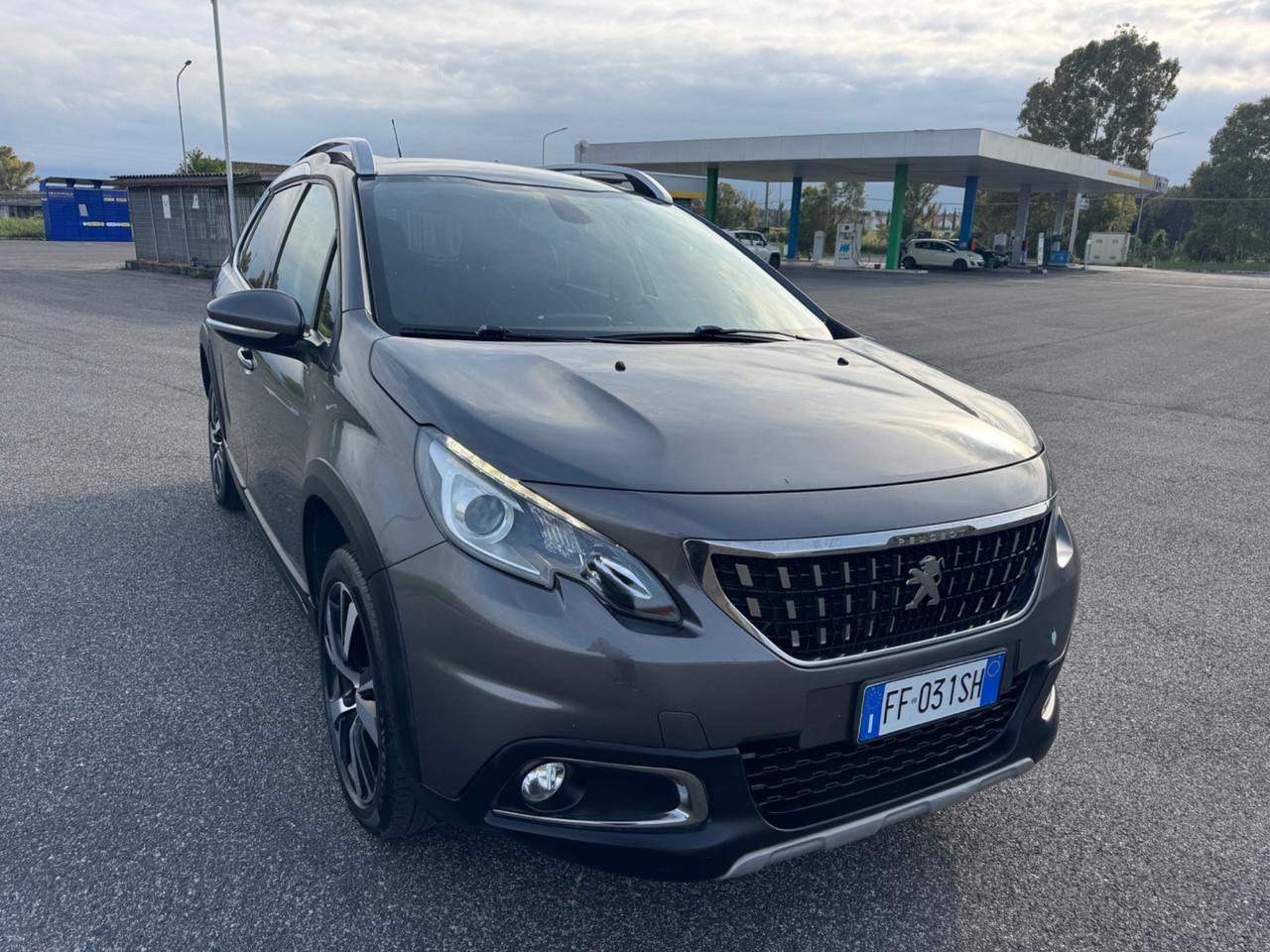 Peugeot 2008 BlueHDi 100 Black Matt