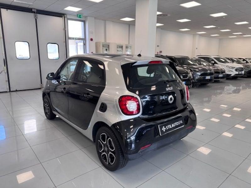 smart forfour 90 0.9 66kW TURBO passion