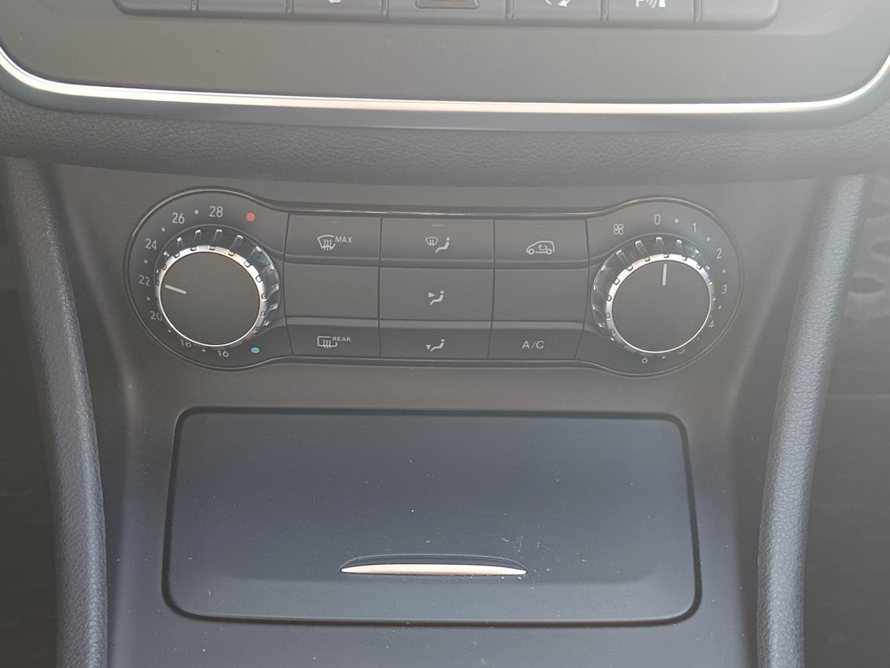 Mercedes-benz CLA 200 2015 - 2.2CDI LB AUTOMOBILI