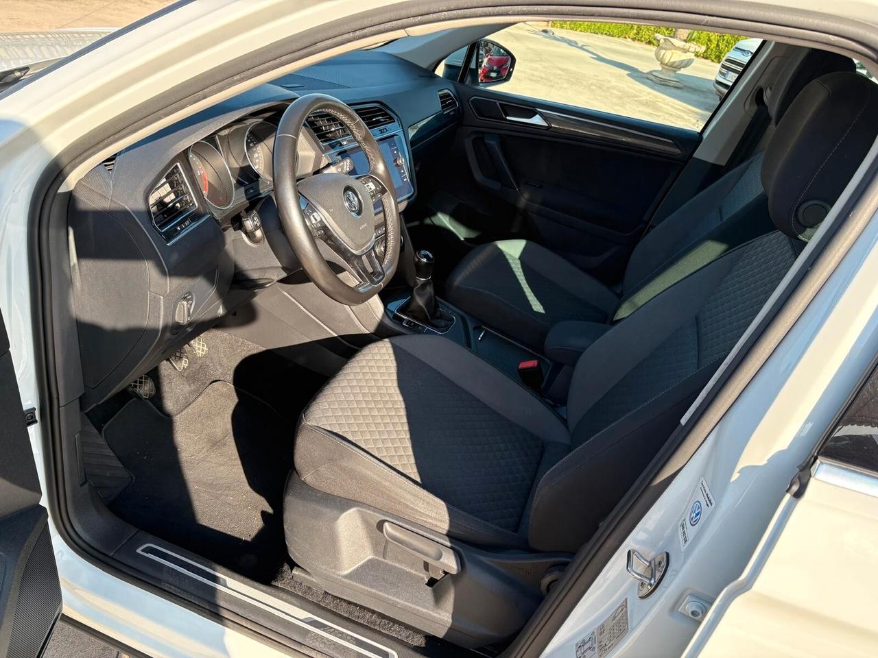 Volkswagen Tiguan 1.6 TDI 116CV 6M Business BlueMotion Technology