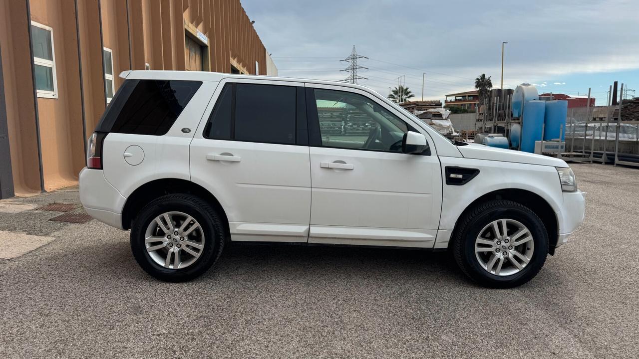 Land Rover Freelander 2.2 SD4 S.W. HSE