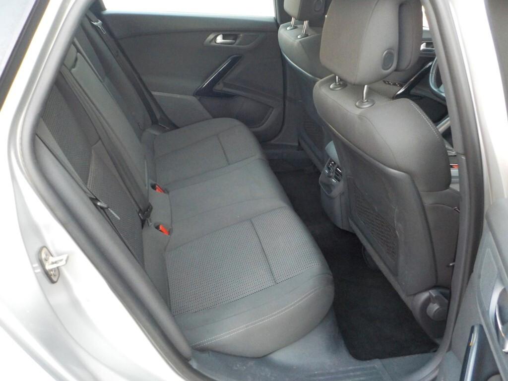 Peugeot 508 BlueHDi 120 EAT6 S&S SW Allure