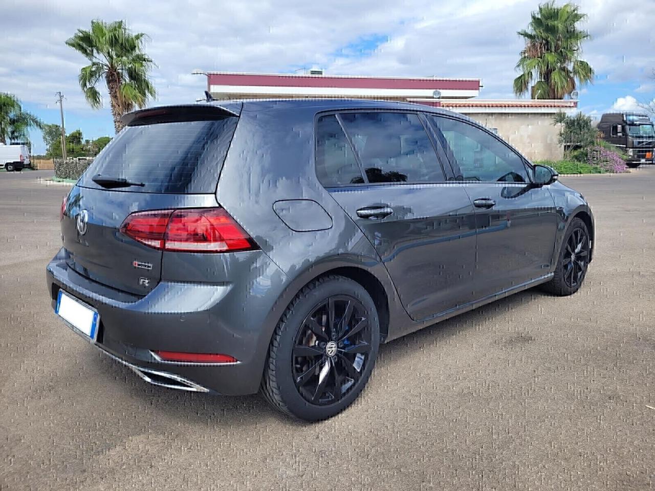 WOLKSWAGEN GOLF 7.5 2.0 4MOTION R-LINE -2018
