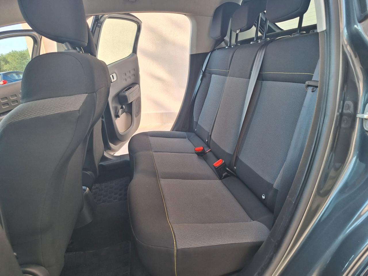 Citroen C3 1.6 hdi 75 cv Shine CARPLAY