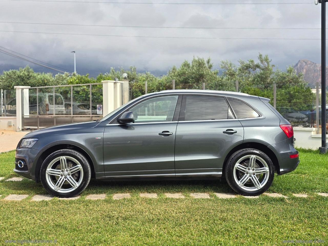 AUDI Q5 2.0 TDI 170 CV quattro S-LINE