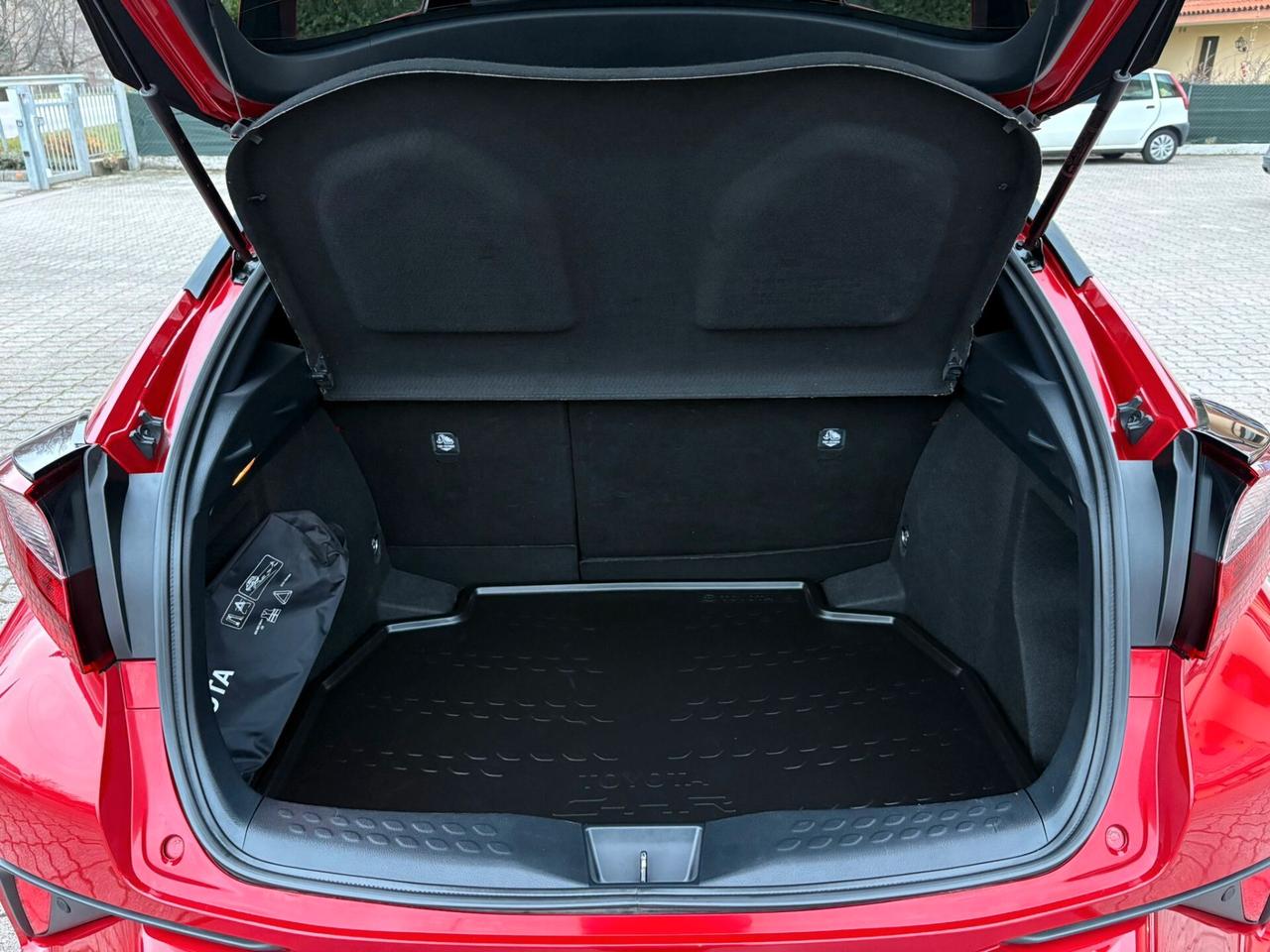 TOYOTA C-HR 1.8 IBRIDA TAGLIANDATA SI NEOPAT