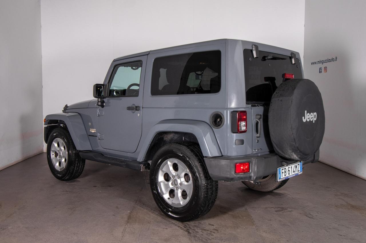 Jeep Wrangler 2.8 Crd Sahara Auto 200cv 4x4 Hard Top - Soft Top