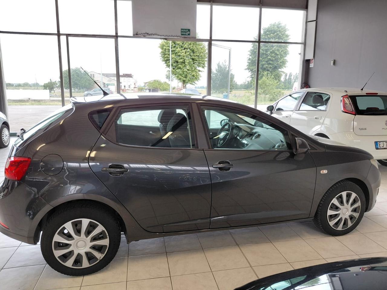 Seat Ibiza 1.4 5p. Reference Dual KM 138.000