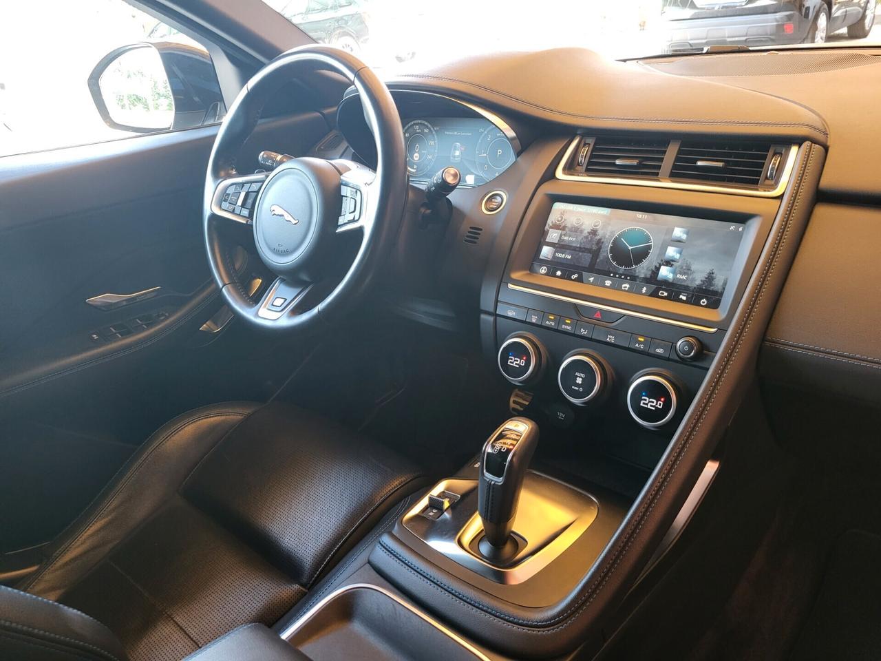Jaguar E-Pace 2.0D 180 CV AWD aut. R-Dynamic
