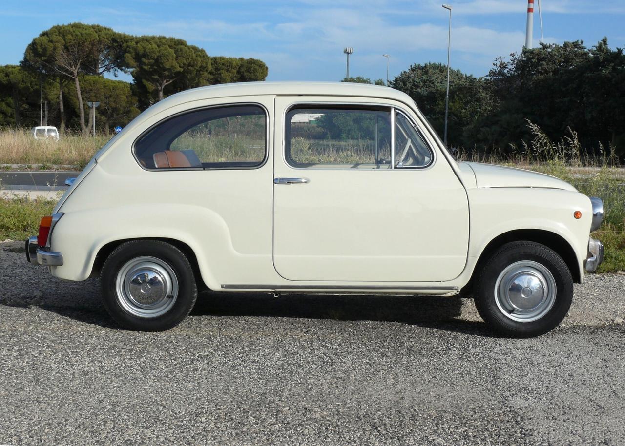 Fiat 600 fanalona 750
