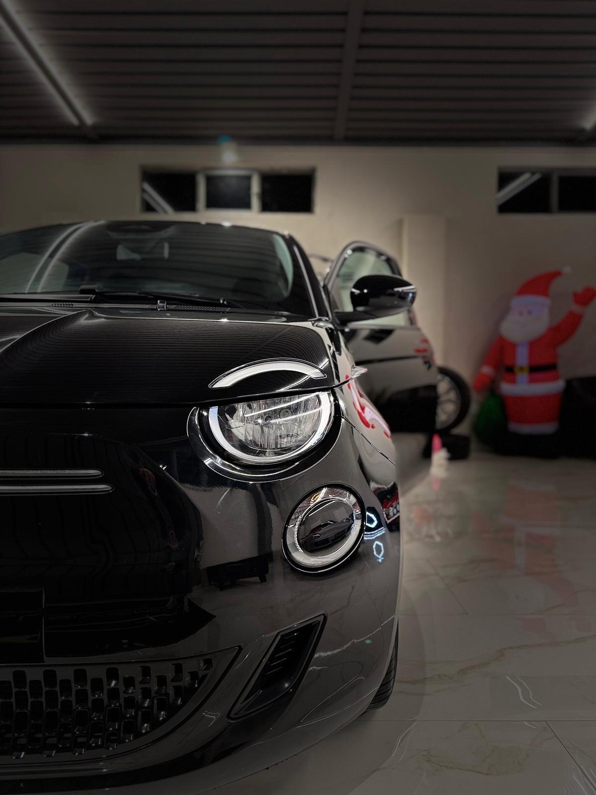 Fiat 500 500e 3+1 42 kWh La Prima