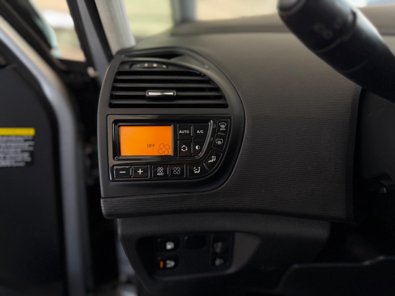 Citroen C4 Picasso 1.6 HDi 110 Cv Selection