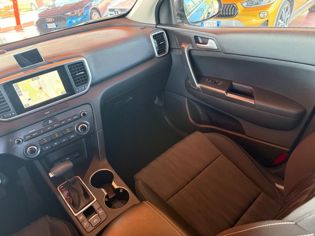 Kia Sportage 1.6 Diesel - Automatico - Neopatentati