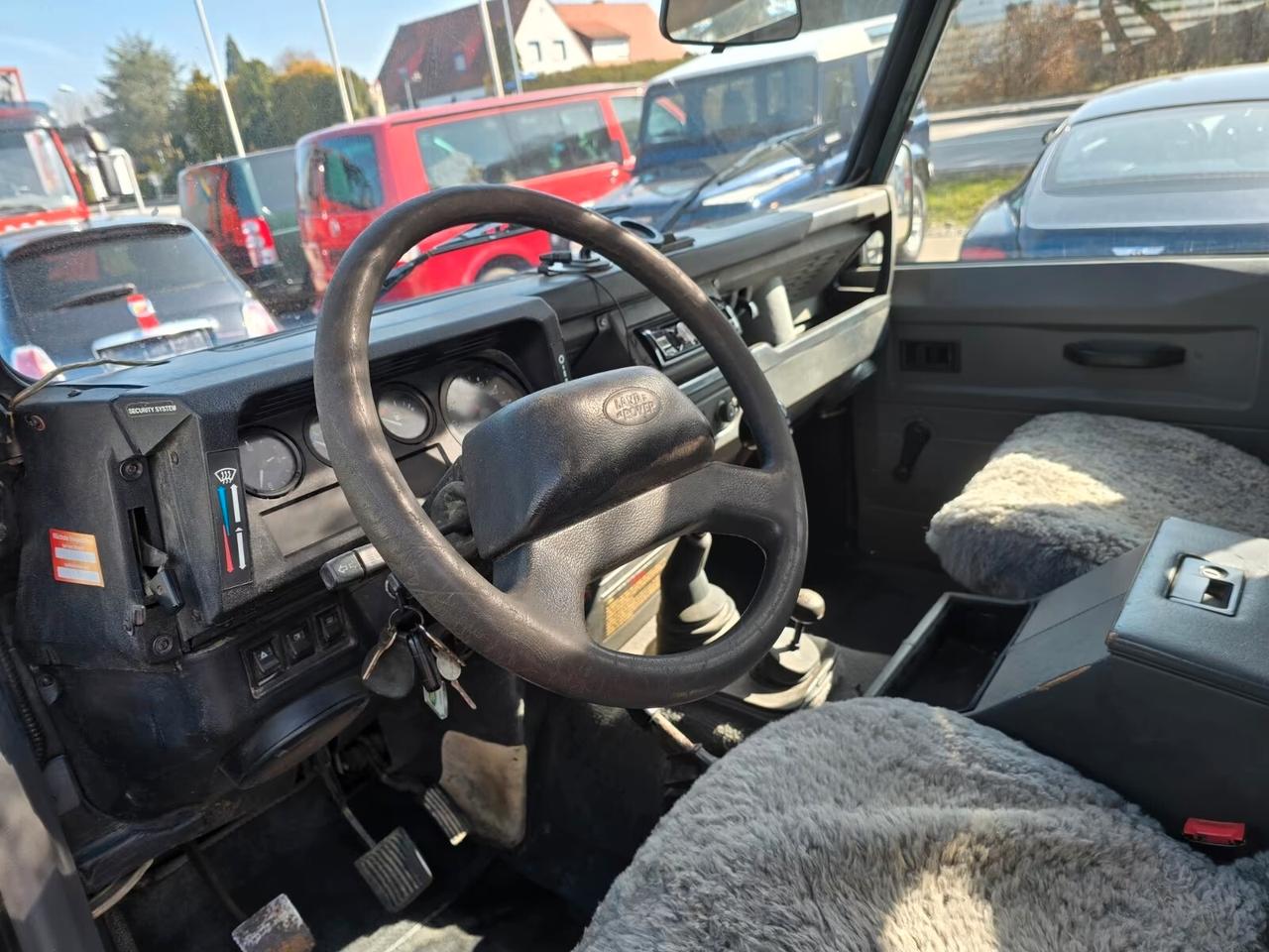 Land Rover Defender 90 2.5 Td5 SW 6 POSTI