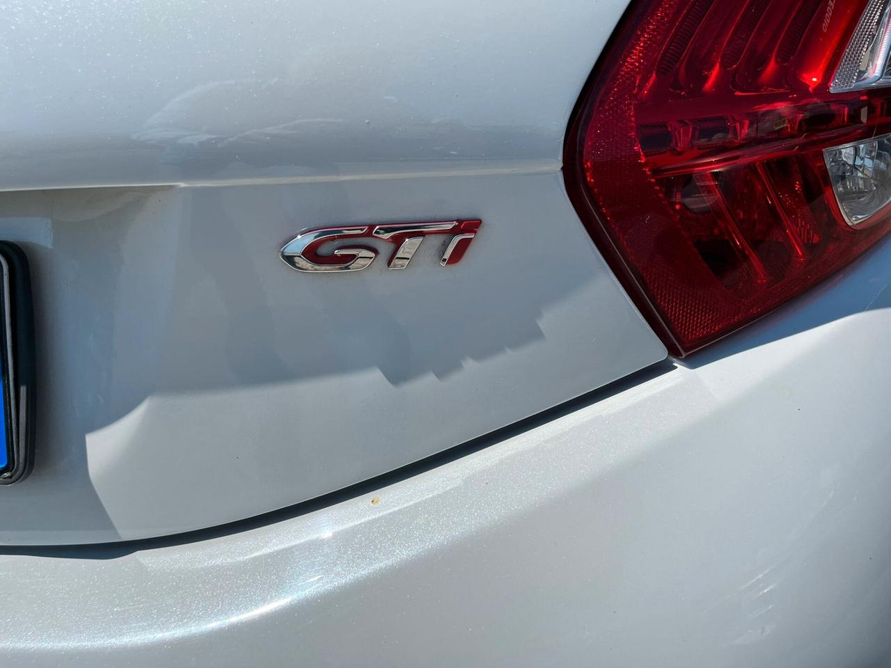 Peugeot 208 1.6 THP 200 CV 3 porte GTi STAGE 1 - CON GANCIO TRAINO A SCOMPARSA!
