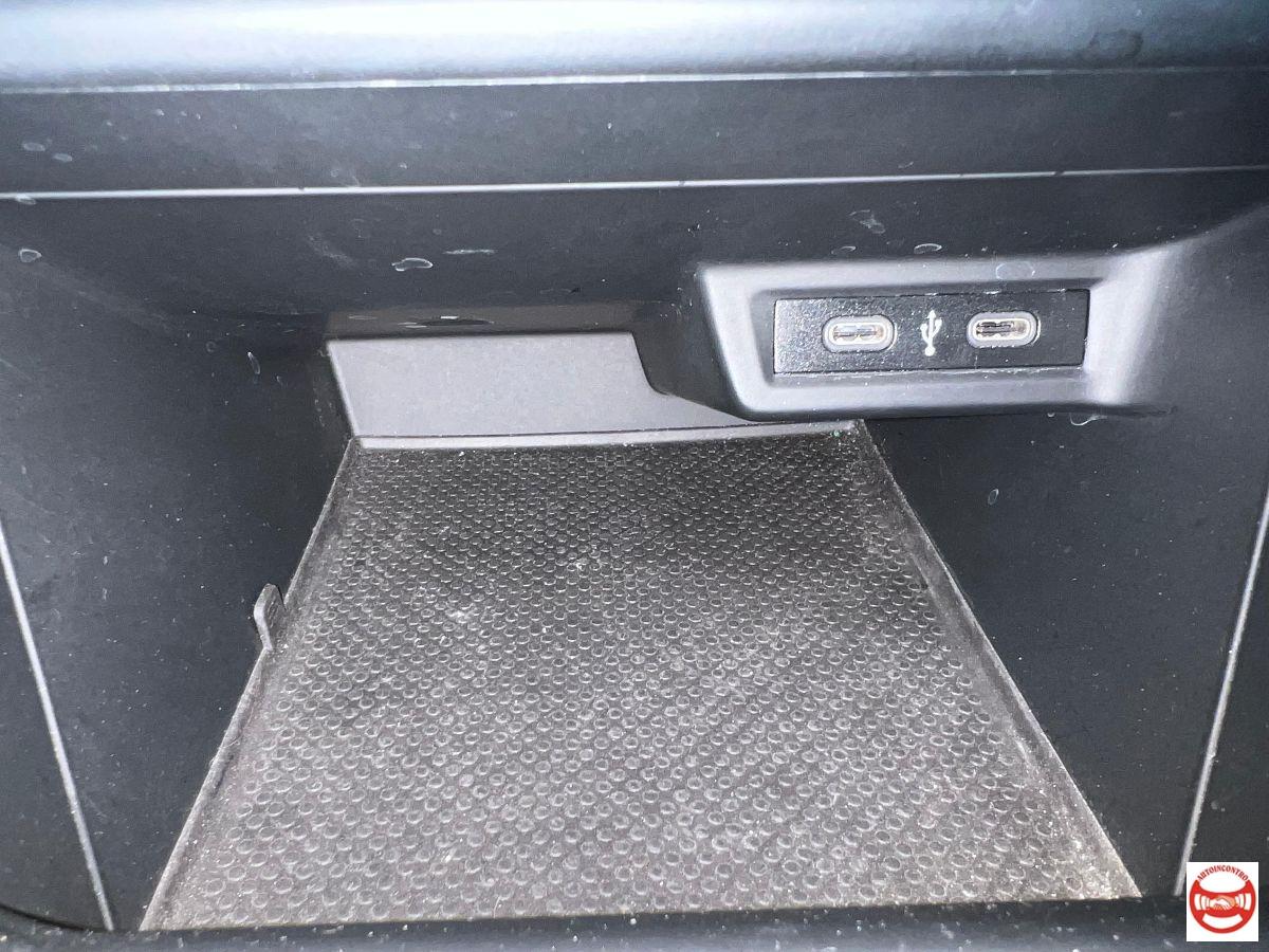 VOLKSWAGEN - Polo 5p 1.0 tgi Trendline 90cv