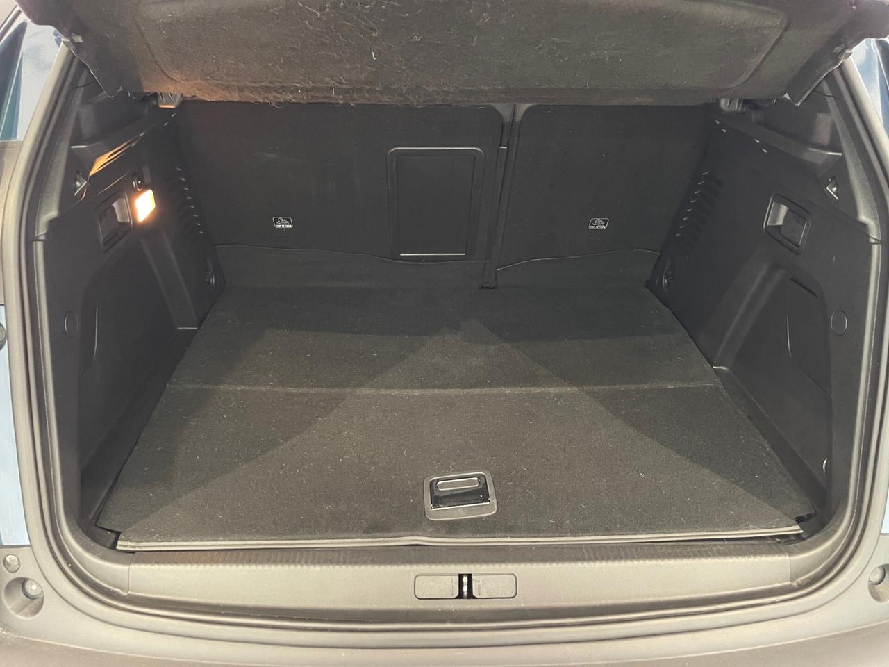 Peugeot 3008 Hybrid 181cv e-EAT8 Allure NO VINCOLO DI FINANZIAMENTO