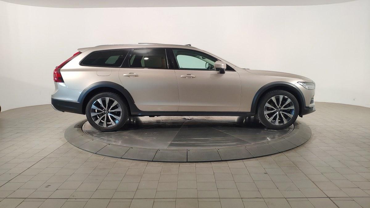 VOLVO V90 Cross Country B4 Mild Hybrid (D) Awd Automatico Ultimate