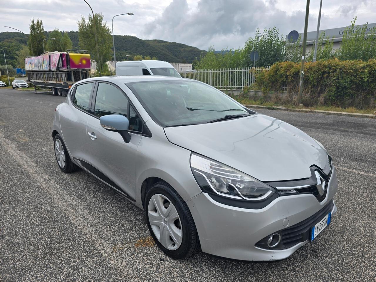 Renault Clio 1.2 75CV 5 porte Wave