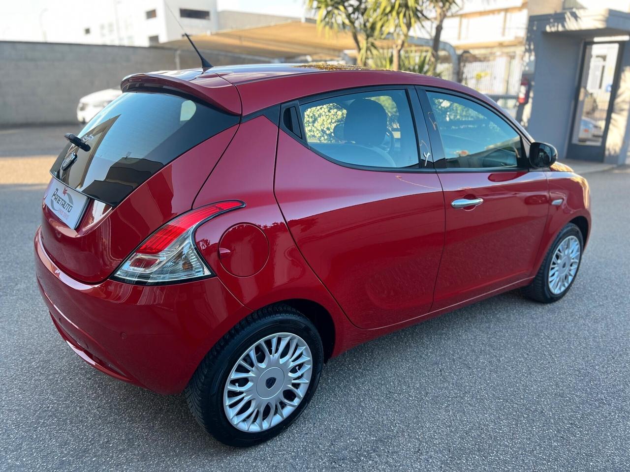 Lancia Ypsilon 1.3 mjt 95cv GOLD TEL/PDC/CLIMA PERFETTA!!