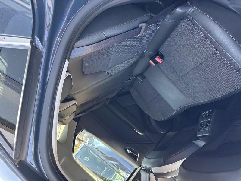 Renault Captur E-Tech hybrid 1.6 E-TECH HEV 145 TECHNO AUTO