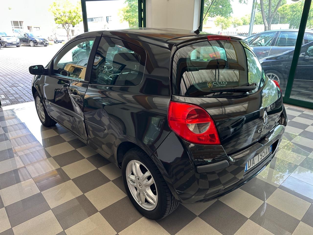 Renault Clio 1.5 dCi 85CV 3 porte Confort